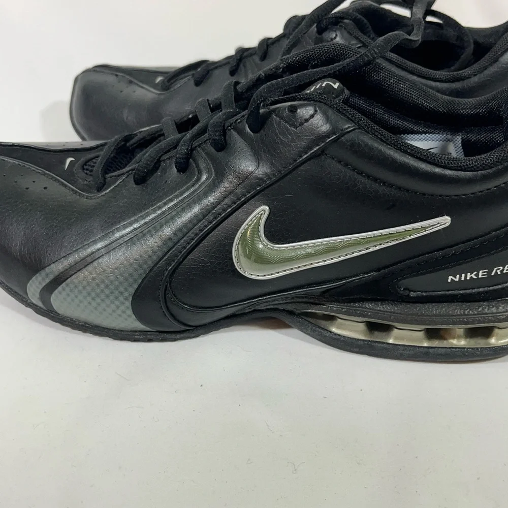 NIKE REAX TR‎ III SL CROSS TRAINER NEWSPRINT 333765-001 MENS 7.5 BLACK PREOWNED
